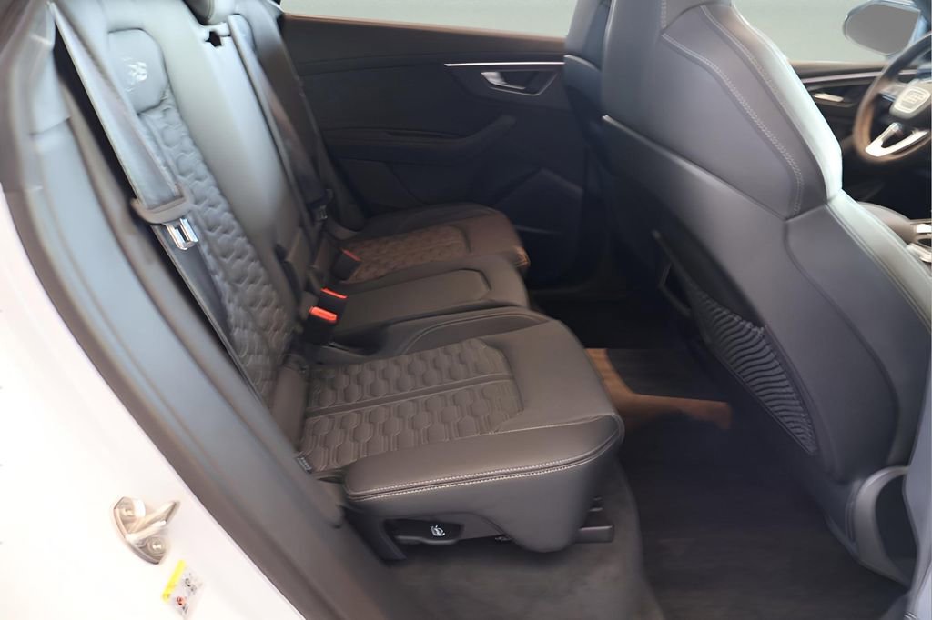 New 2026 Audi RS Q8 performance image 13