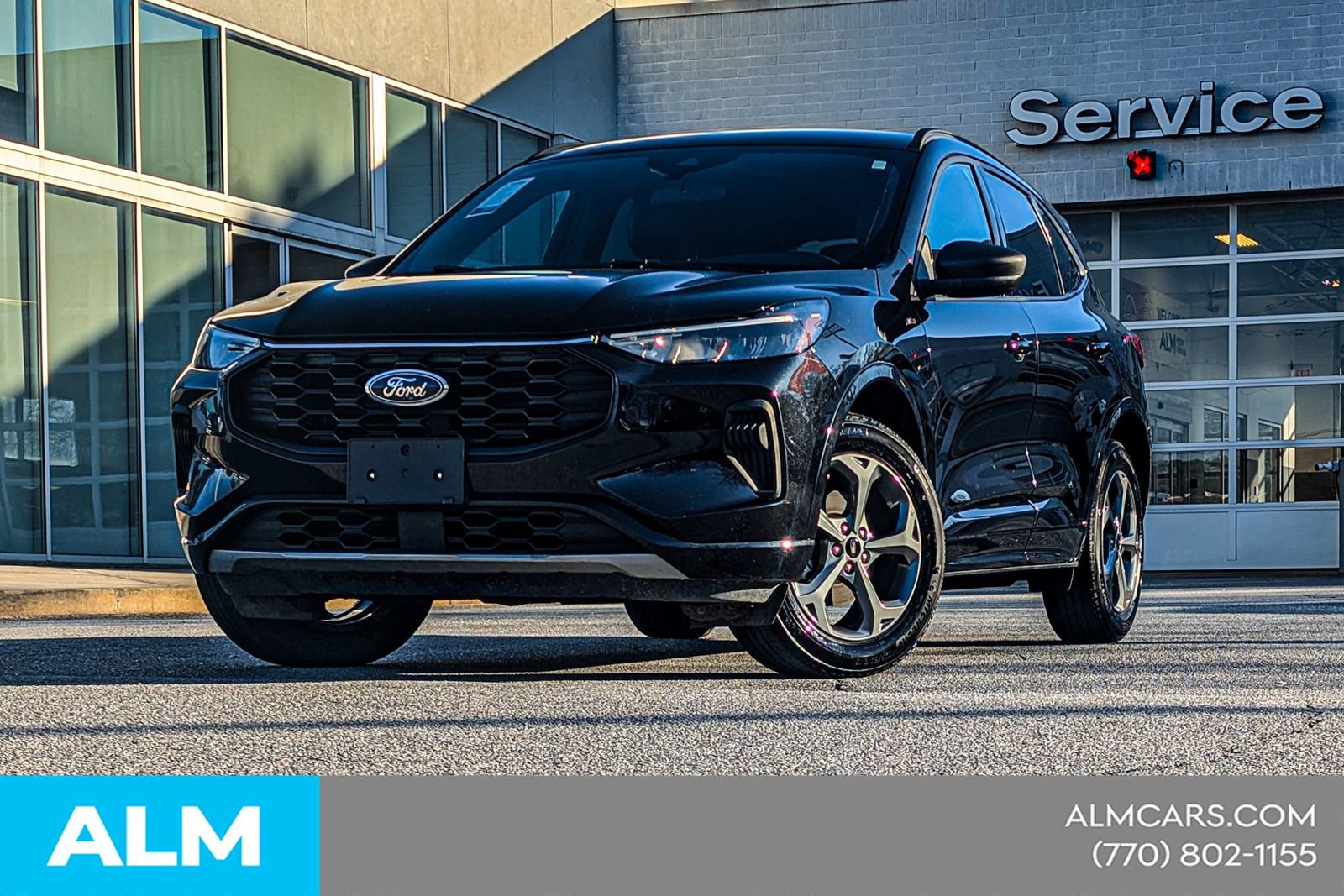 Used 2024 Ford Escape ST-Line AWD/4WD image 3