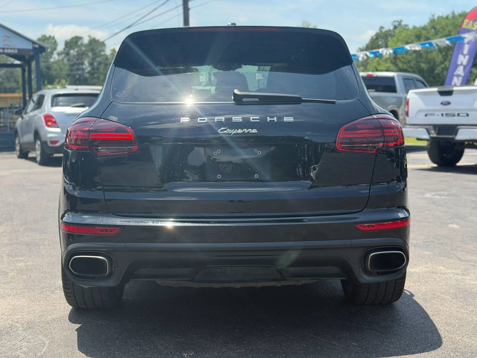 Used 2016 Porsche Cayenne AWD/4WD image 7