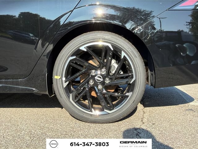 New 2026 Nissan Sentra SR w/ Floor Mat Package FWD image 10