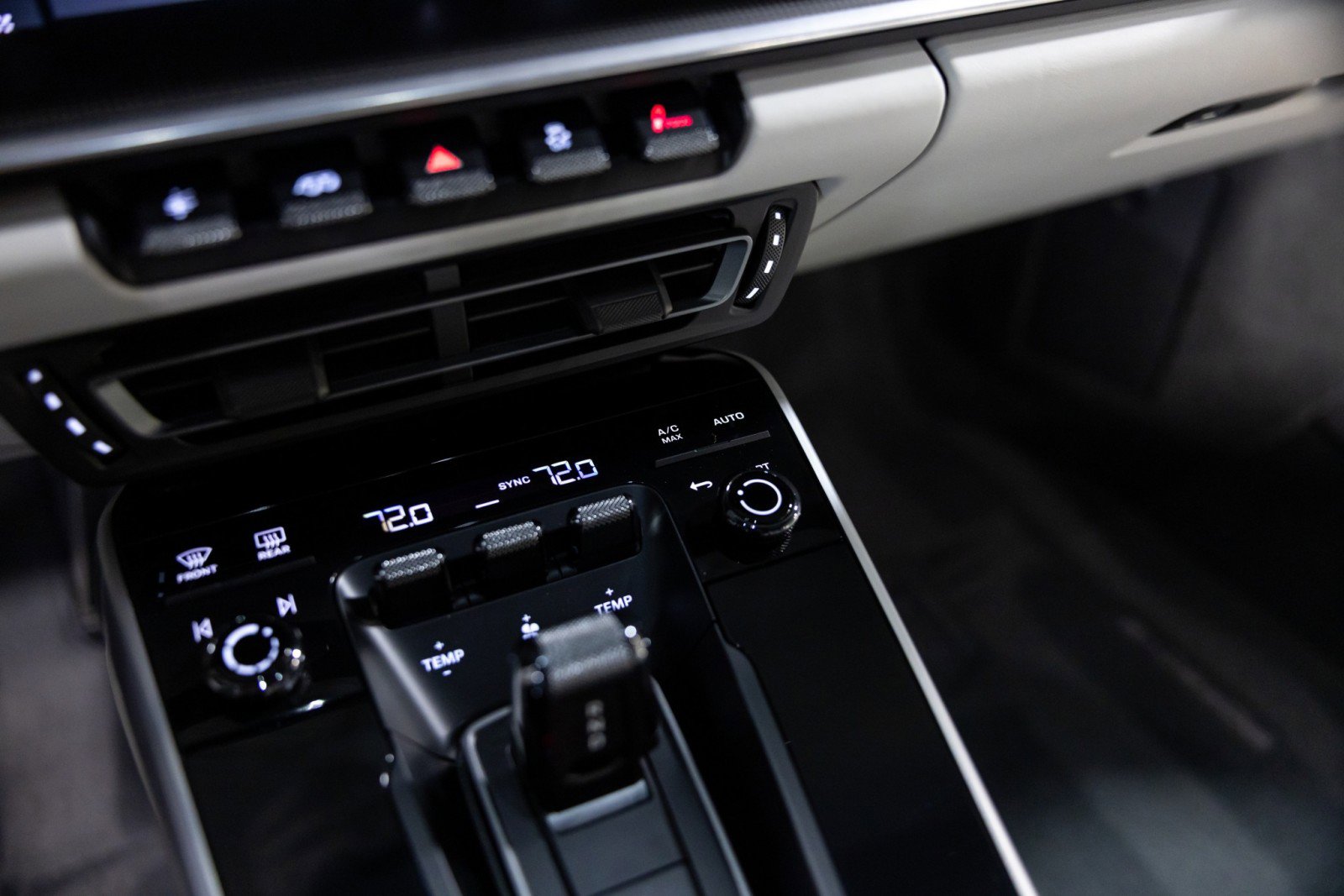 Used 2021 Porsche 911 Turbo S image 45