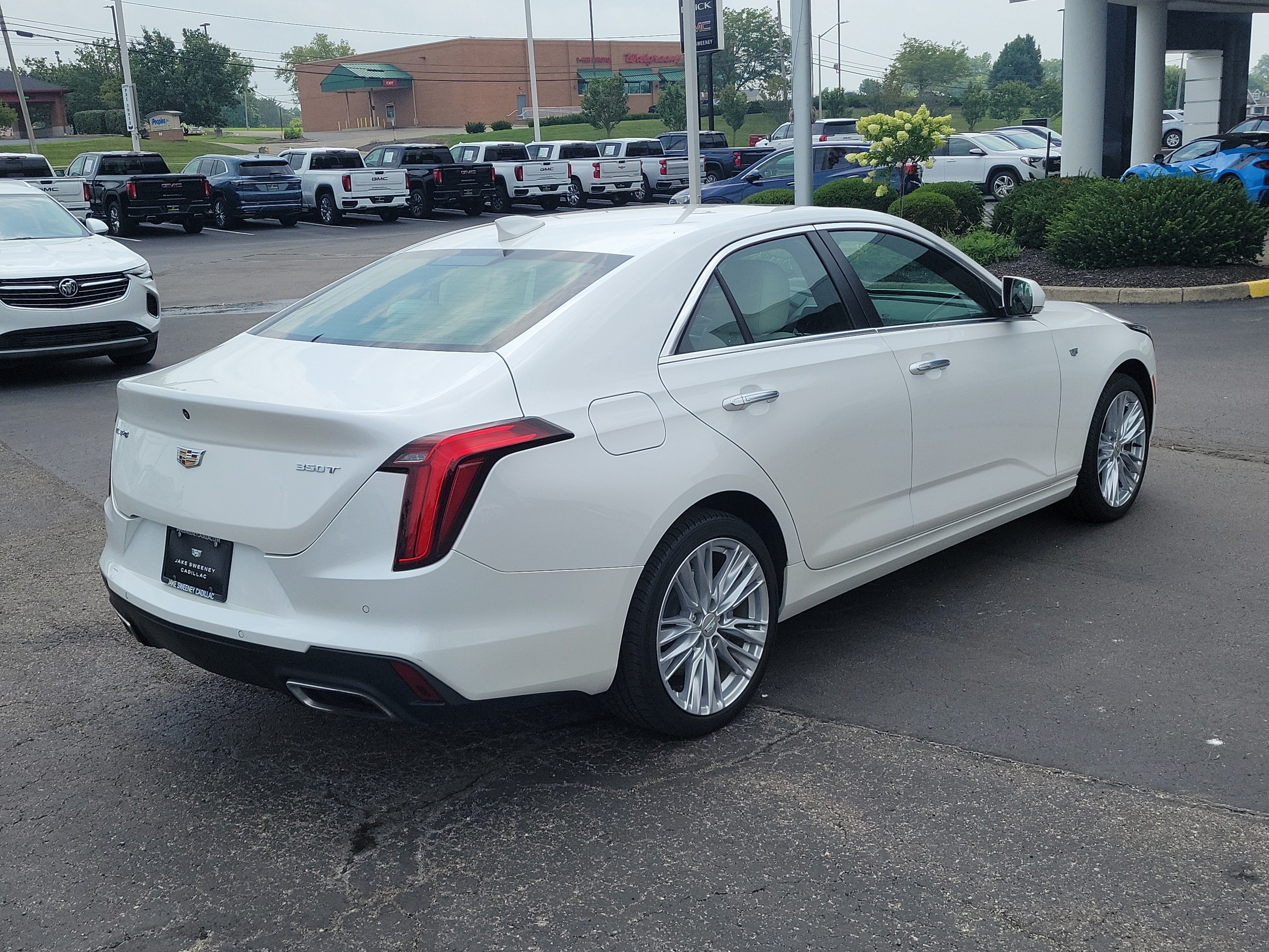 Used 2021 Cadillac CT4 Premium Luxury AWD/4WD image 5