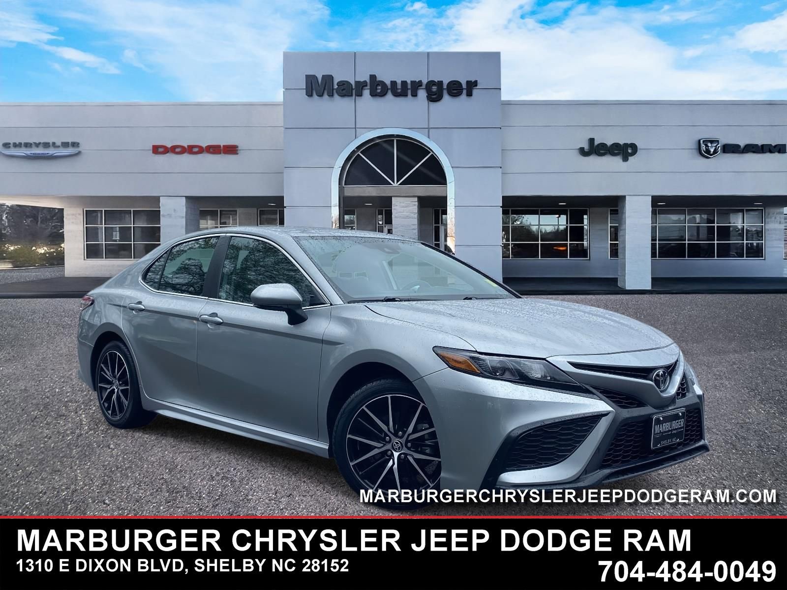 Used 2024 Toyota Camry SE