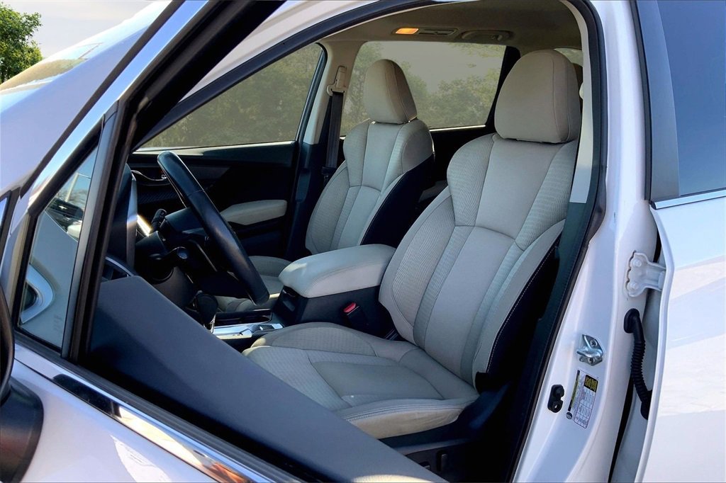 Used 2023 Subaru Ascent Premium w/ Convenience Package image 20