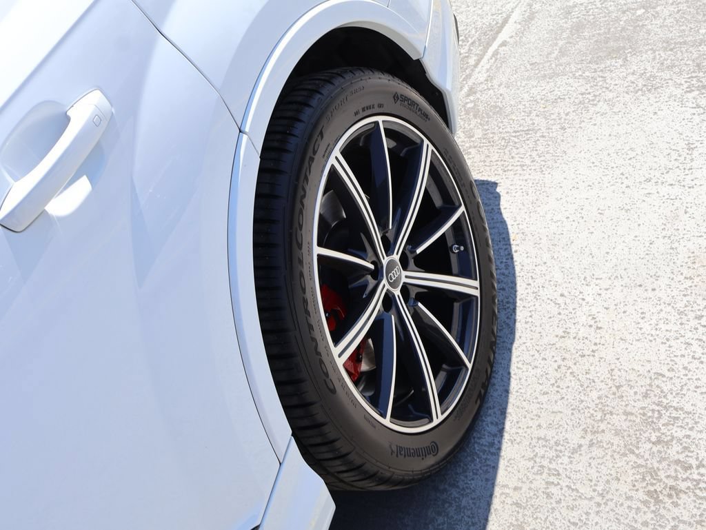 Used 2022 Audi SQ7 Prestige AWD/4WD image 41