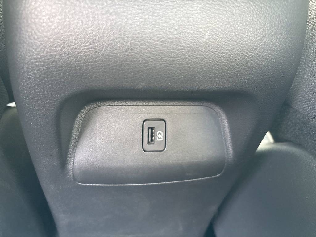 Used 2022 Nissan Sentra SR w/ Trunk Package image 16