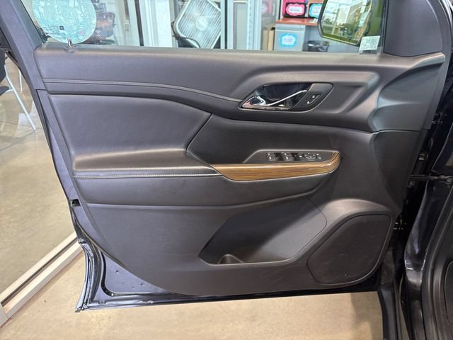 Used 2019 GMC Acadia SLE AWD/4WD image 16