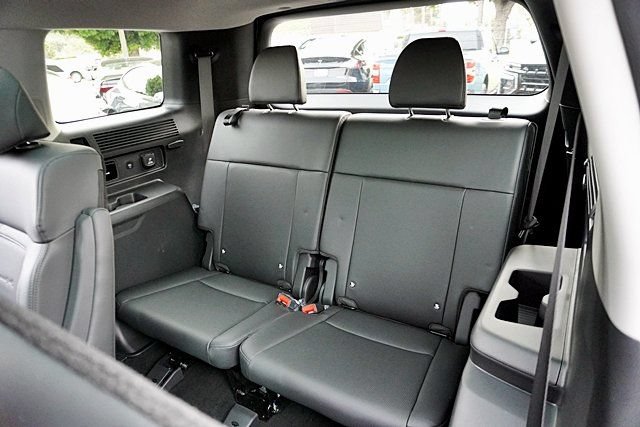 New 2026 Hyundai Santa Fe Limited AWD/4WD image 25