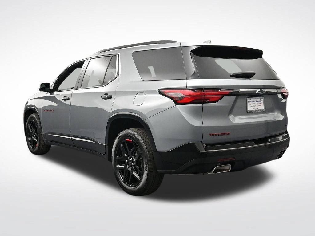 Used 2023 Chevrolet Traverse Premier w/ Redline Edition AWD/4WD image 3