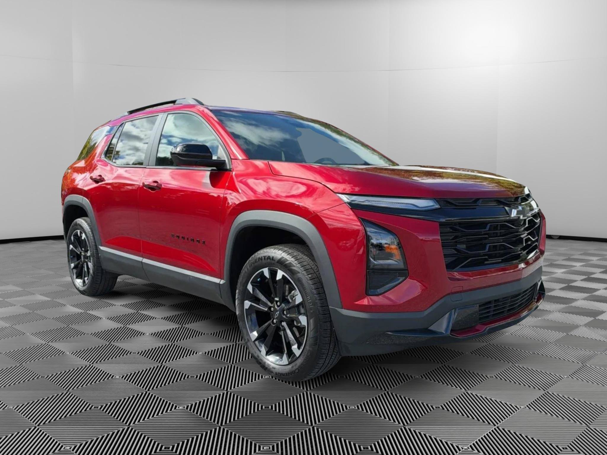 Used 2025 Chevrolet Equinox RS AWD/4WD image 2