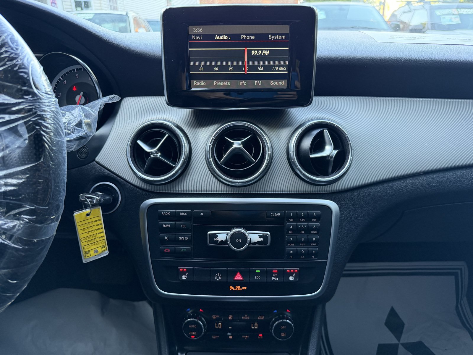 Used 2014 Mercedes-Benz CLA 250 image 48