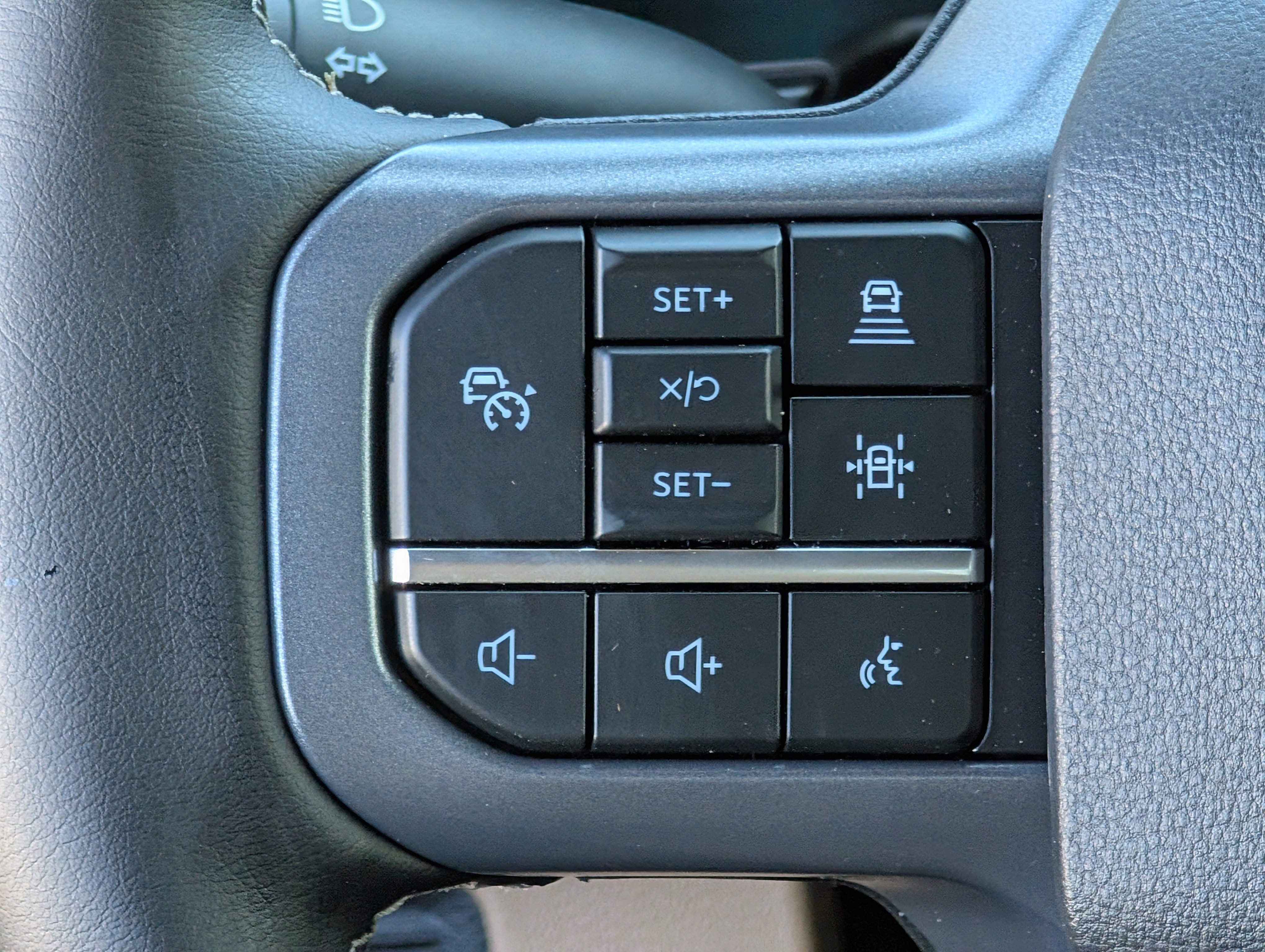 New 2026 Ford F250 Lariat image 15