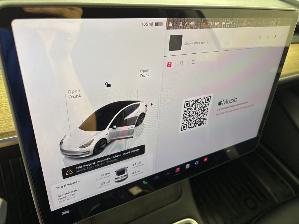 Used 2023 Tesla Model 3 Standard Range RWD image 29