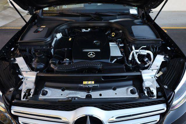 Used 2016 Mercedes-Benz GLC 300 image 11