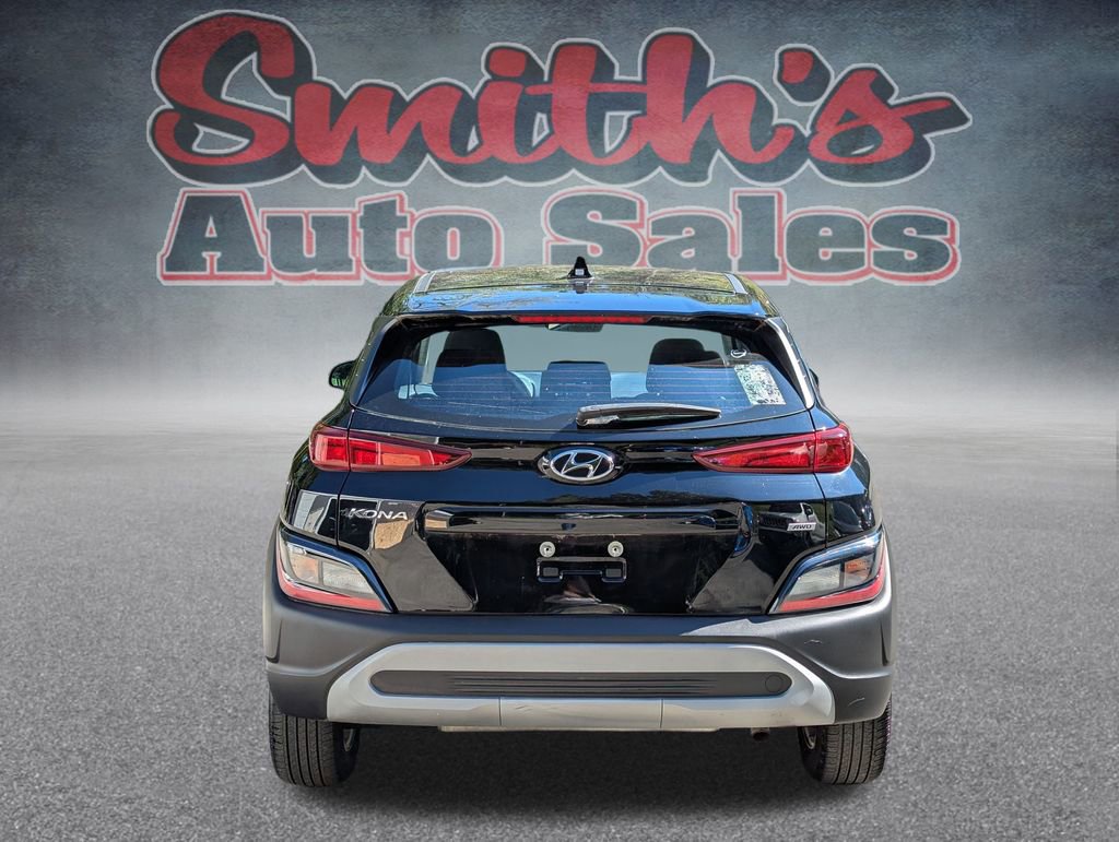 Used 2023 Hyundai Kona SE image 5