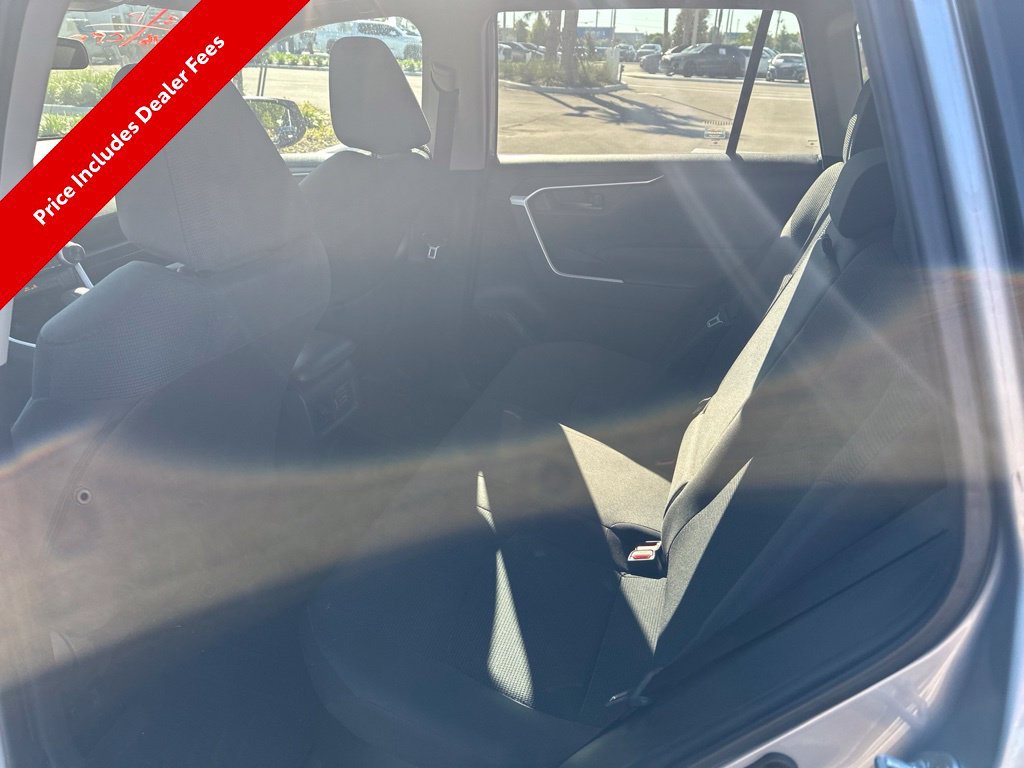 Used 2024 Toyota RAV4 LE AWD/4WD image 10