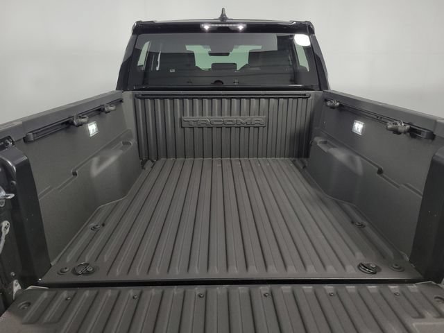 Used 2025 Toyota Tacoma TRD Sport RWD image 26