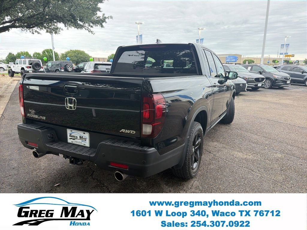 Used 2023 Honda Ridgeline Black Edition image 3