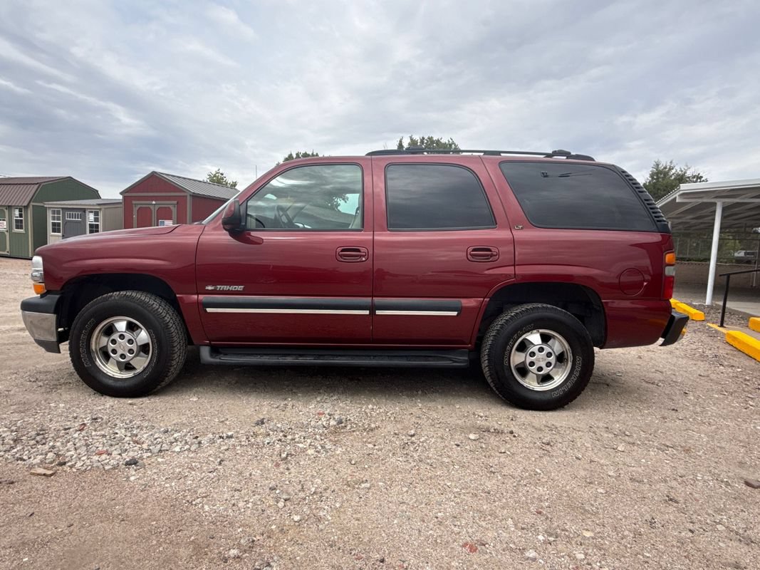 Used 2001 Chevrolet Tahoe LT w/ LT Preferred Equipment Group AWD/4WD image 4