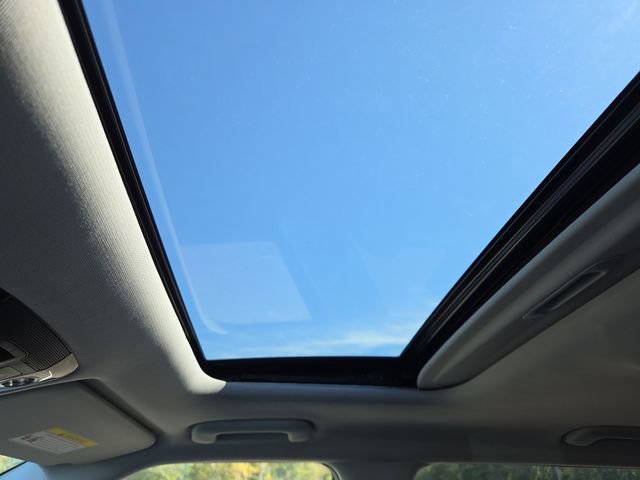 New 2026 Kia Seltos SX w/ SX Sunroof Package image 14