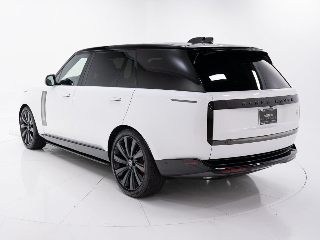 Used 2023 Land Rover Range Rover SV AWD/4WD image 3