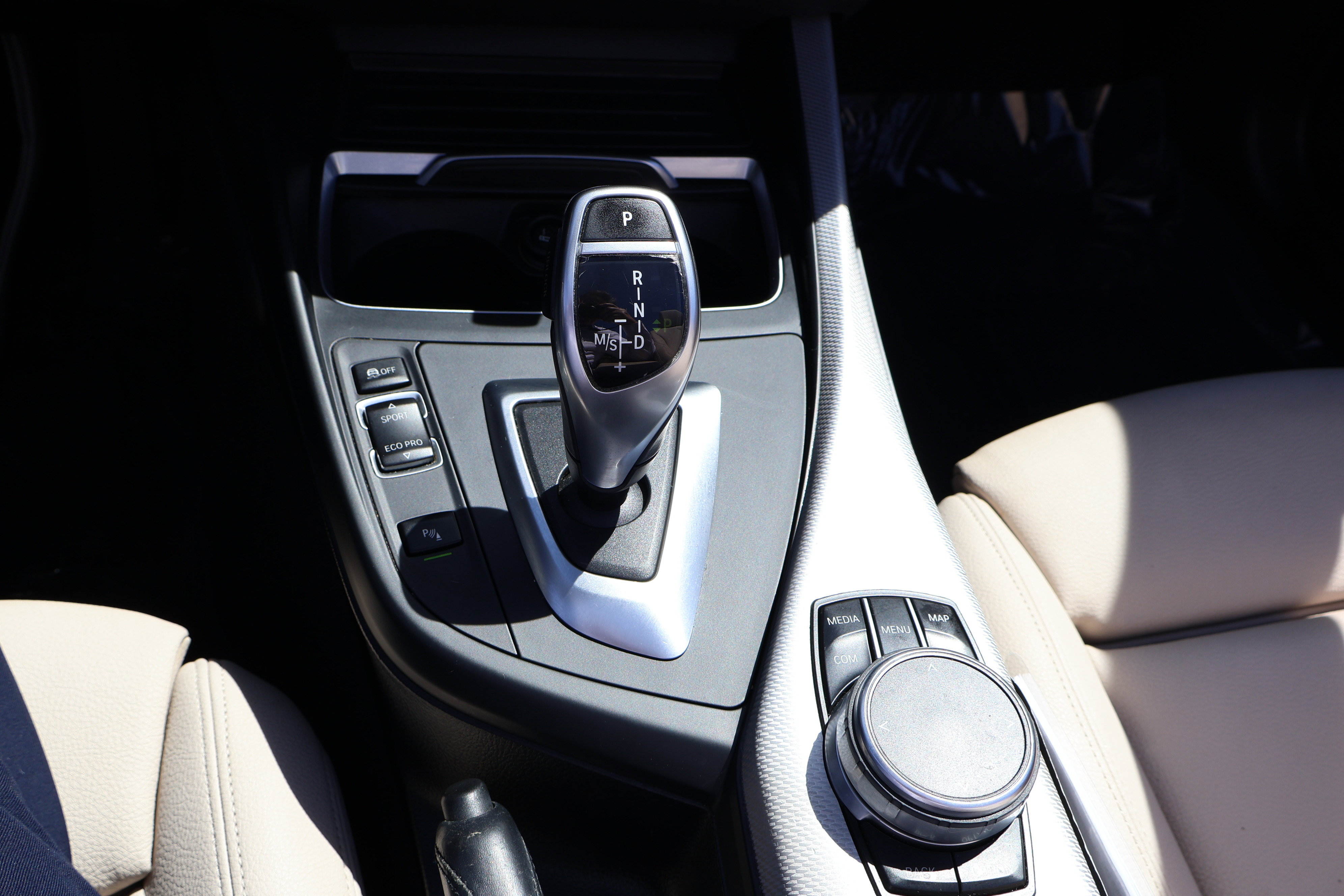 Used 2019 BMW 230i Convertible w/ M Sport Package RWD image 33