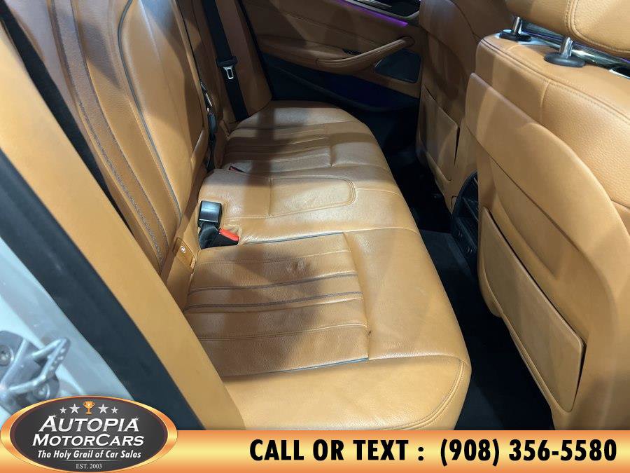 Used 2018 BMW 540i RWD image 16