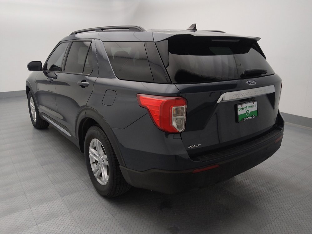 Used 2022 Ford Explorer XLT image 5