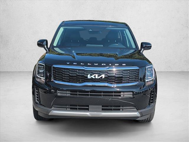 Used 2022 Kia Telluride LX AWD/4WD image 2