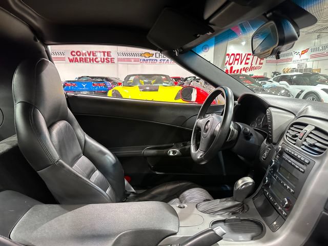 Used 2007 Chevrolet Corvette Coupe w/ Preferred Equipment Group RWD image 13