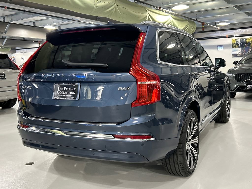 Certified 2023 Volvo XC90 B6 Ultimate w/ Protection Package Premier image 2