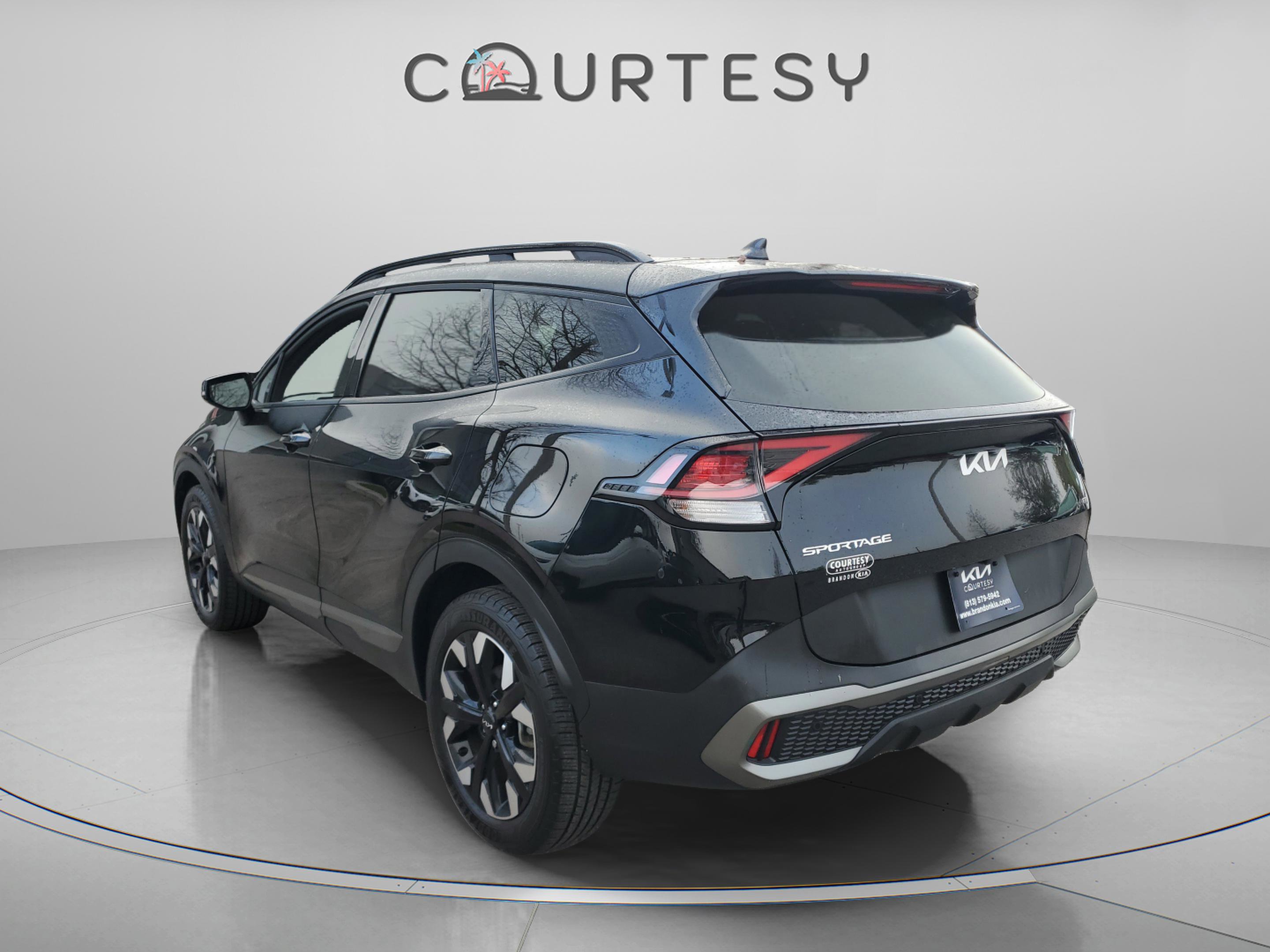 Certified 2023 Kia Sportage X-Line w/ X-Line Premium Package image 2