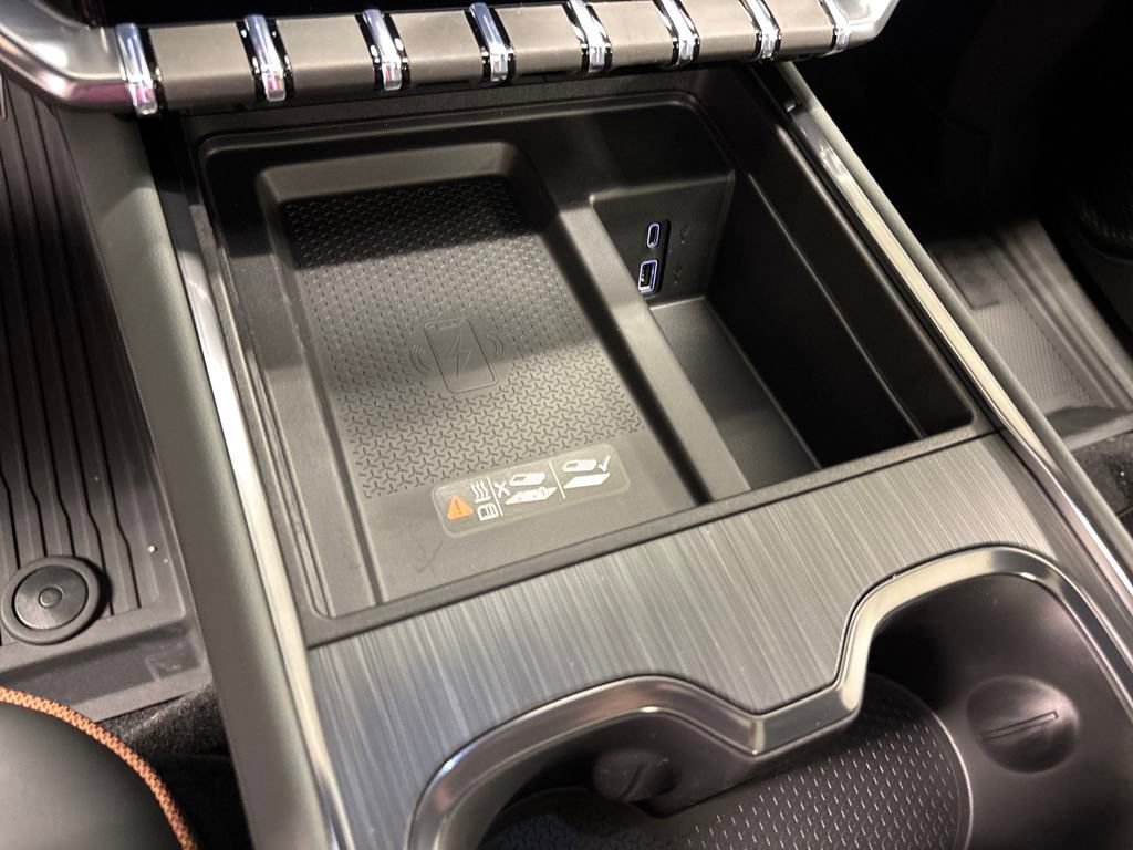 New 2026 GMC Acadia AT4 w/ Super Cruise Package image 36