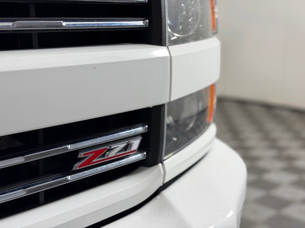 Used 2019 Chevrolet Silverado 2500 LTZ w/ Duramax Plus Package AWD/4WD image 6