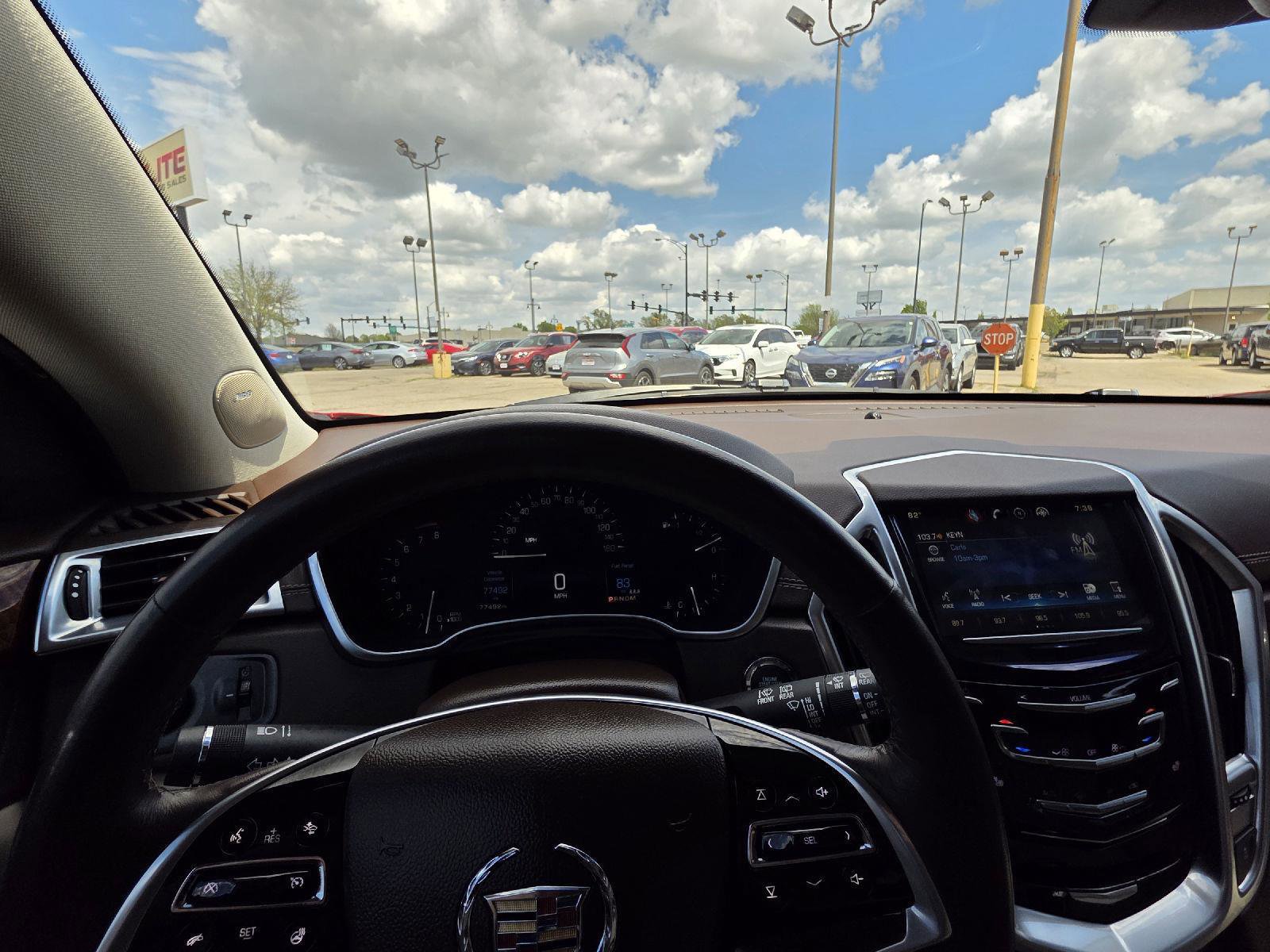 Used 2015 Cadillac SRX Luxury w/ Trailering Package image 33