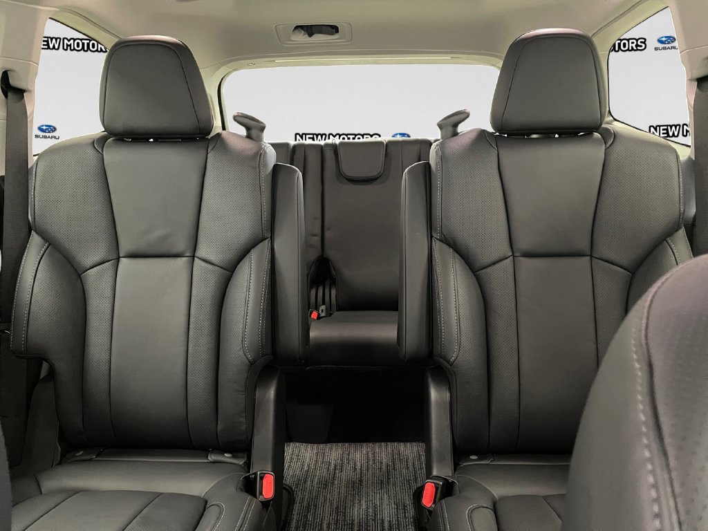 New 2026 Subaru Ascent Limited AWD/4WD image 11