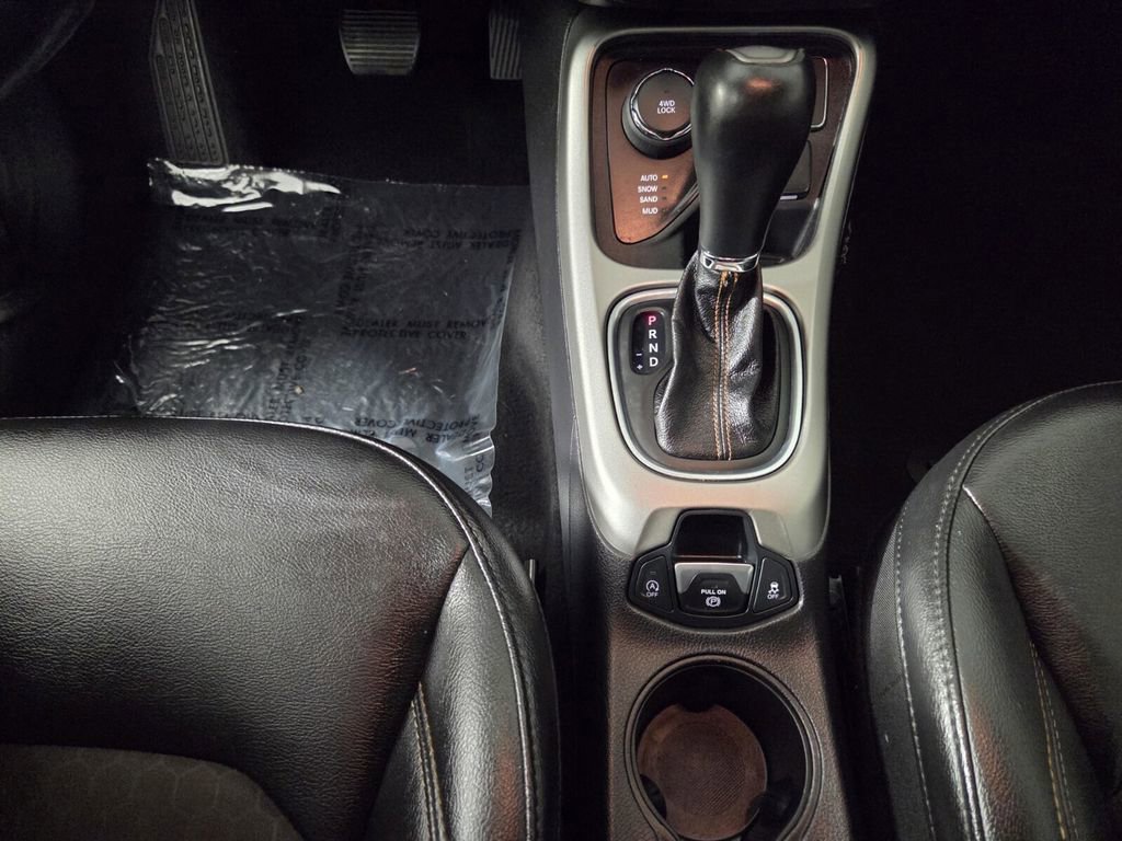 Certified 2020 Jeep Compass Latitude image 15