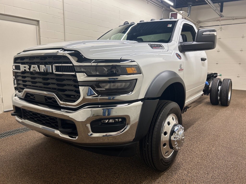 New 2026 RAM 5500 Tradesman image 5