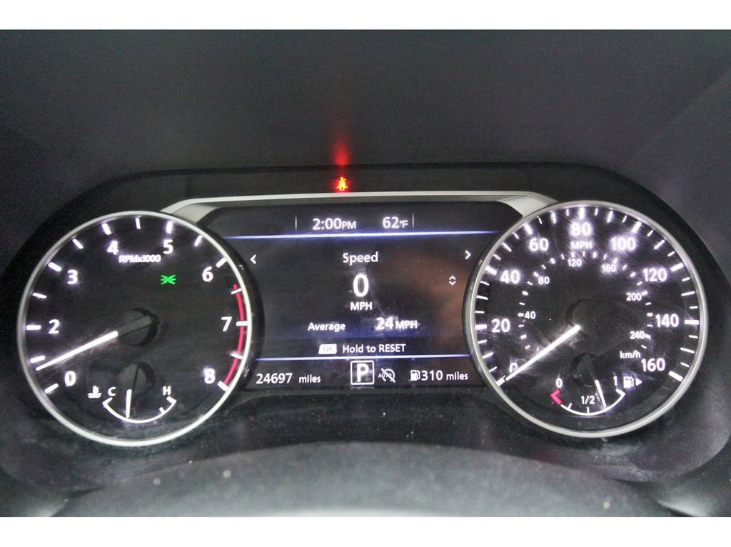 Used 2025 Nissan Sentra SR FWD image 10
