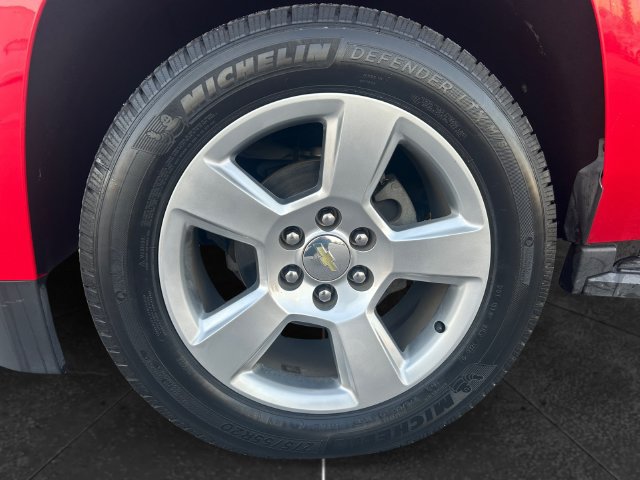 Used 2015 Chevrolet Tahoe LT AWD/4WD image 9