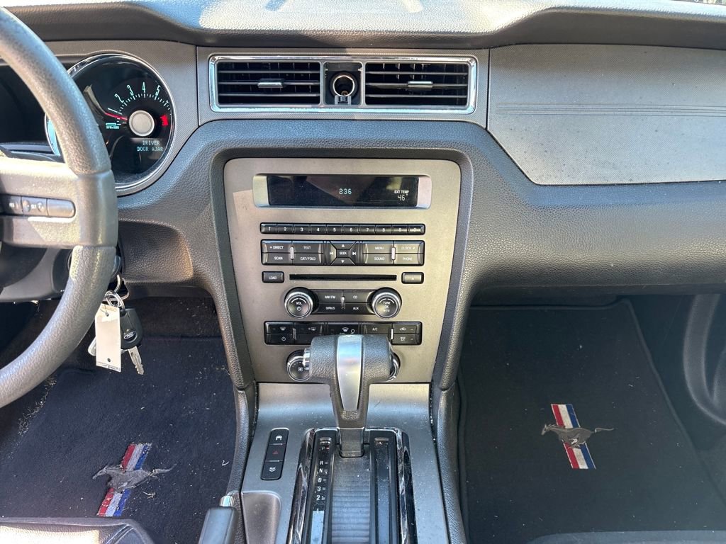 Used 2011 Ford Mustang Coupe w/ 101A Rapid Spec Order Code image 23