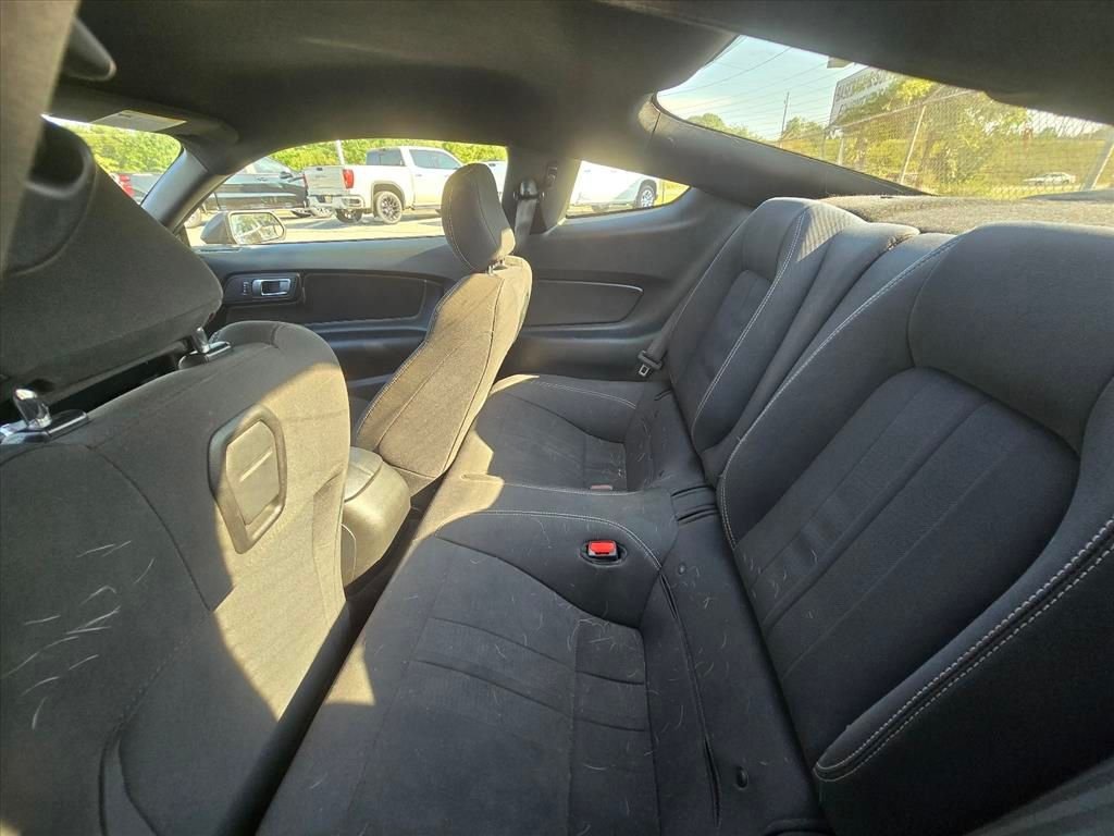 Used 2022 Ford Mustang GT w/ GT Performance Package RWD image 5