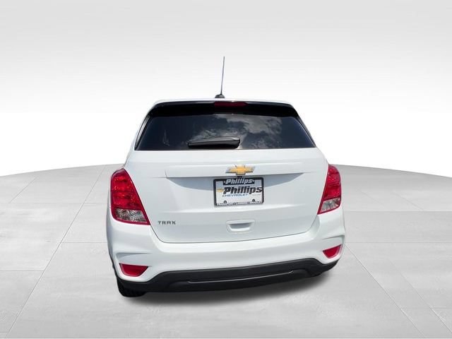Used 2021 Chevrolet Trax LS w/ Tint and Cruise Package FWD image 5