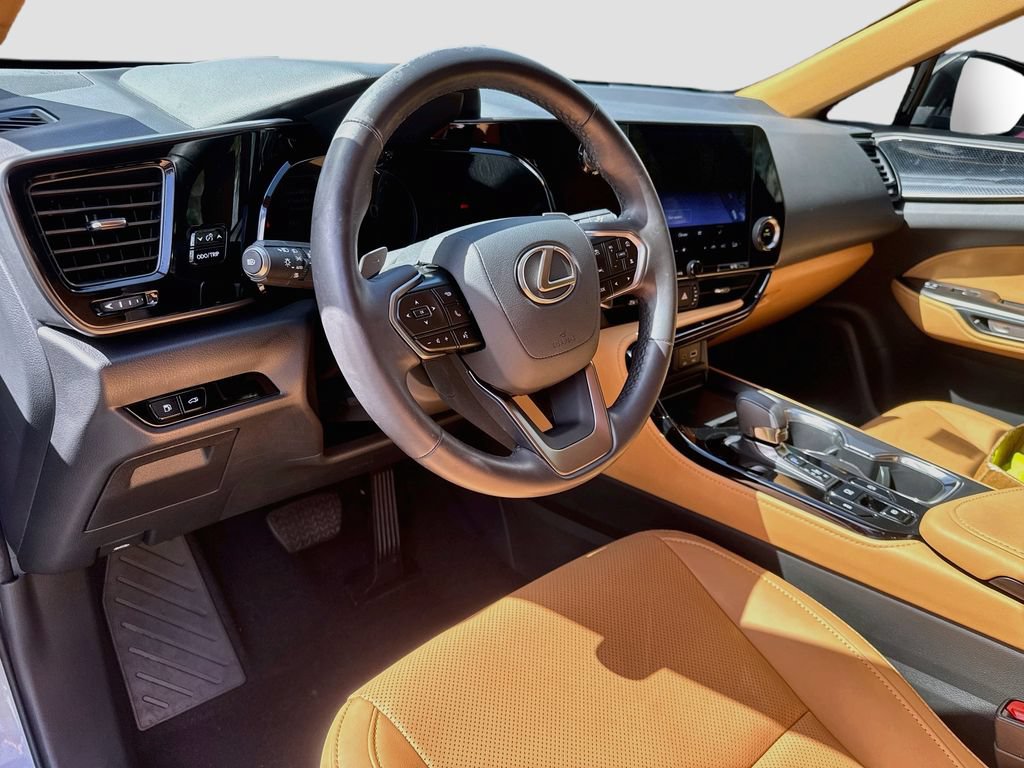 Used 2025 Lexus NX 250 FWD w/ Cold Area Package image 10