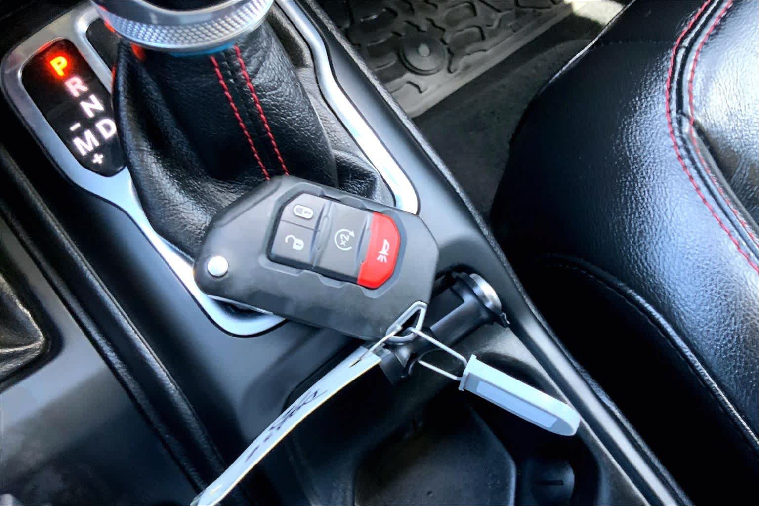 Used 2020 Jeep Wrangler Rubicon AWD/4WD image 14
