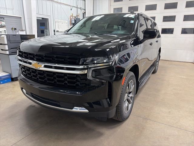 Used 2024 Chevrolet Suburban LS w/ Driver Alert Package image 2