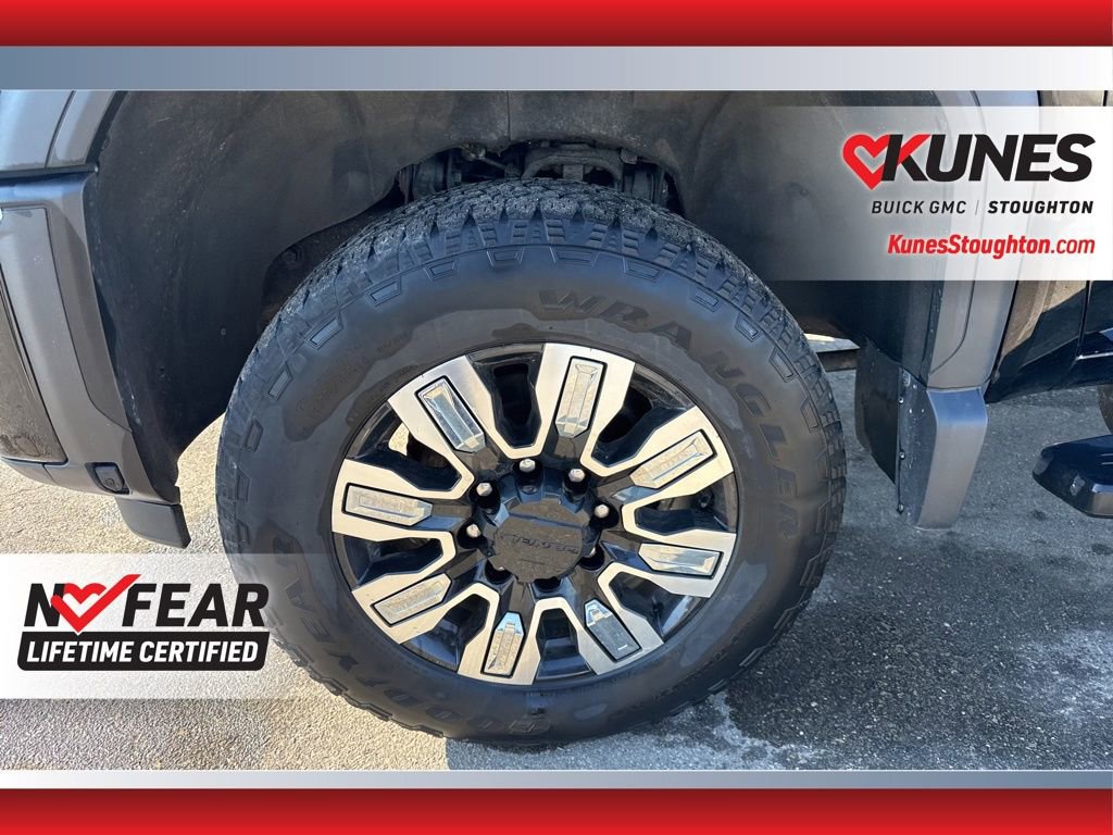 Used 2024 GMC Sierra 2500 Denali w/ Denali Reserve Package image 16