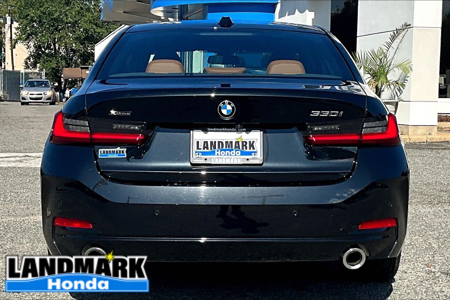 Used 2026 BMW 330i xDrive Sedan AWD/4WD image 4