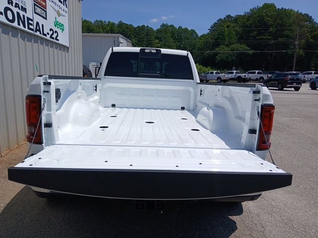New 2026 RAM 3500 Tradesman AWD/4WD image 8