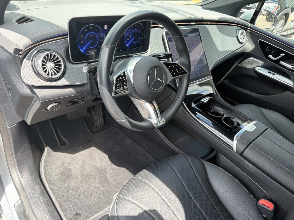Used 2023 Mercedes-Benz EQE 350+ 4MATIC Sedan image 18